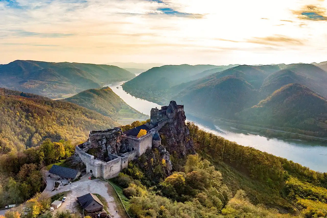 Freie Trauung in Niederösterreich - Burgruine Aggstein (Foto: © Johannes, Adobe Stock)